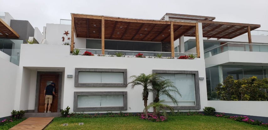CASA DE PLAYA EN CONDOMINIO en ALQUILER en MALA-1-015