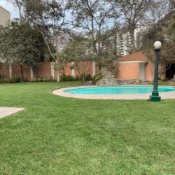 CASA COMO TERRENO en VENTA en SANTIAGO DE SURCO-4-016